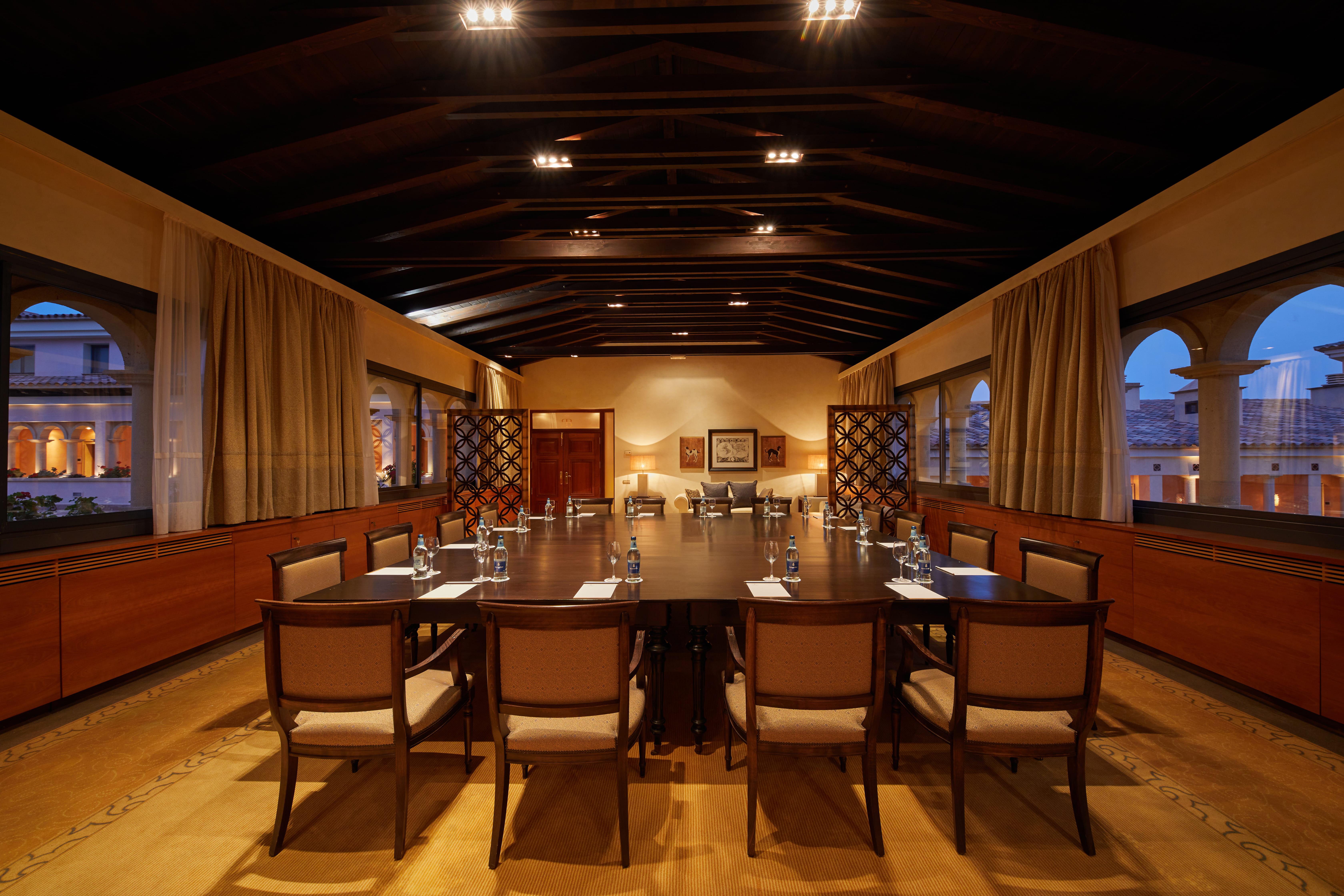 Secrets Bahia Real Resort & Spa Adults Only Corralejo Esterno foto The interior of the hotel