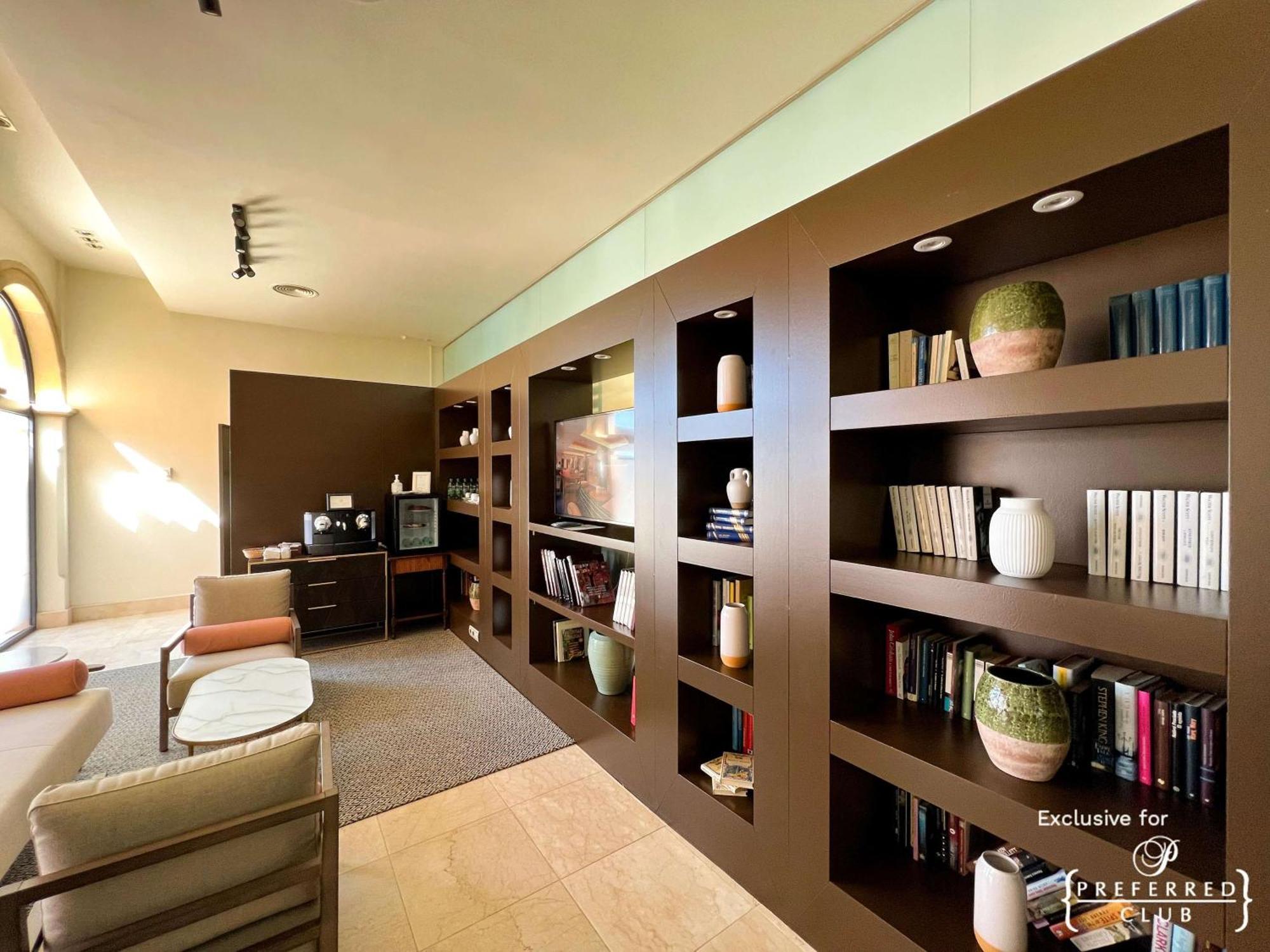 Secrets Bahia Real Resort & Spa Adults Only Corralejo Esterno foto Library at the Four Seasons Hotel, Cairo