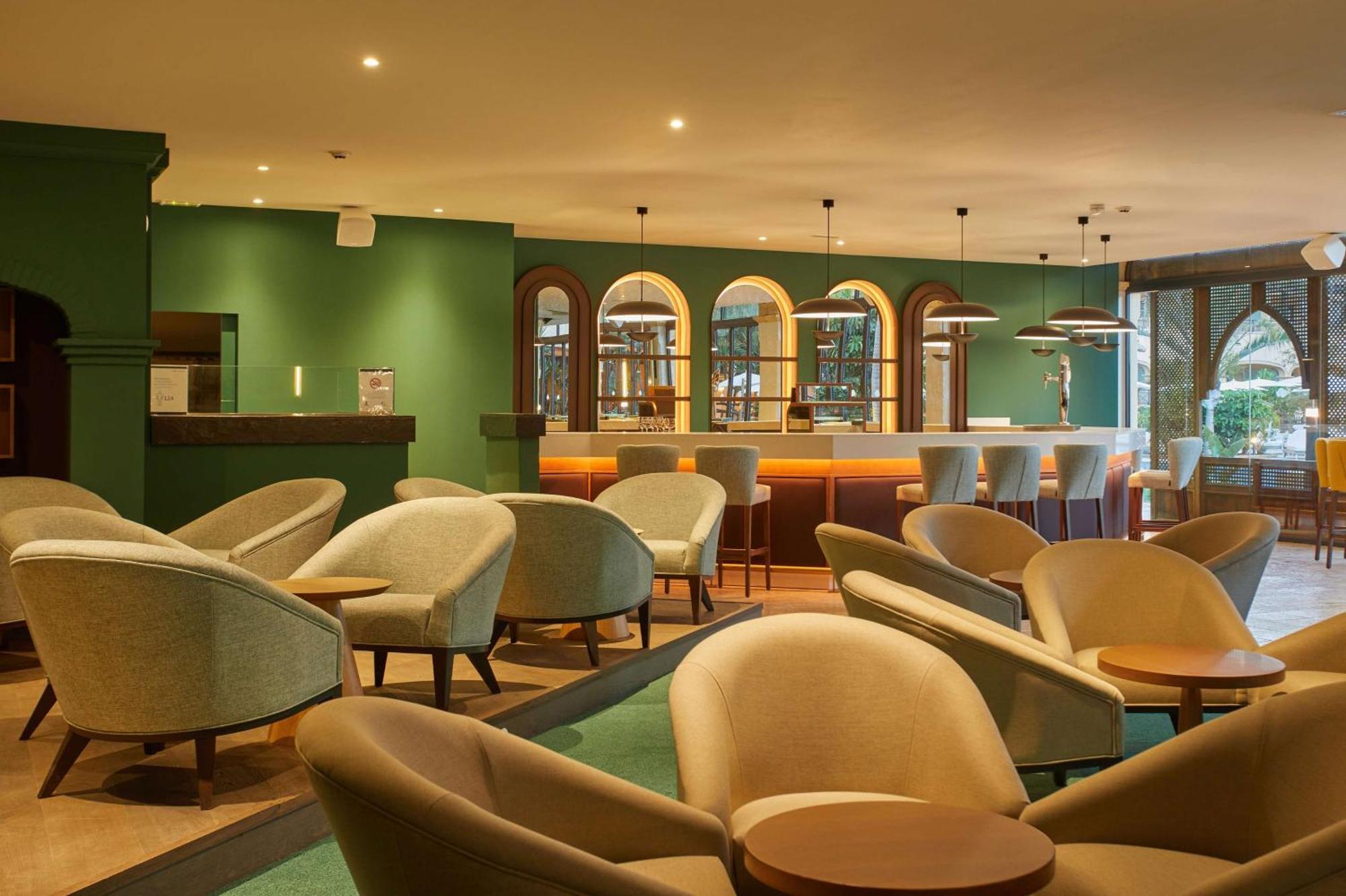 Secrets Bahia Real Resort & Spa Adults Only Corralejo Esterno foto The lounge at the airport