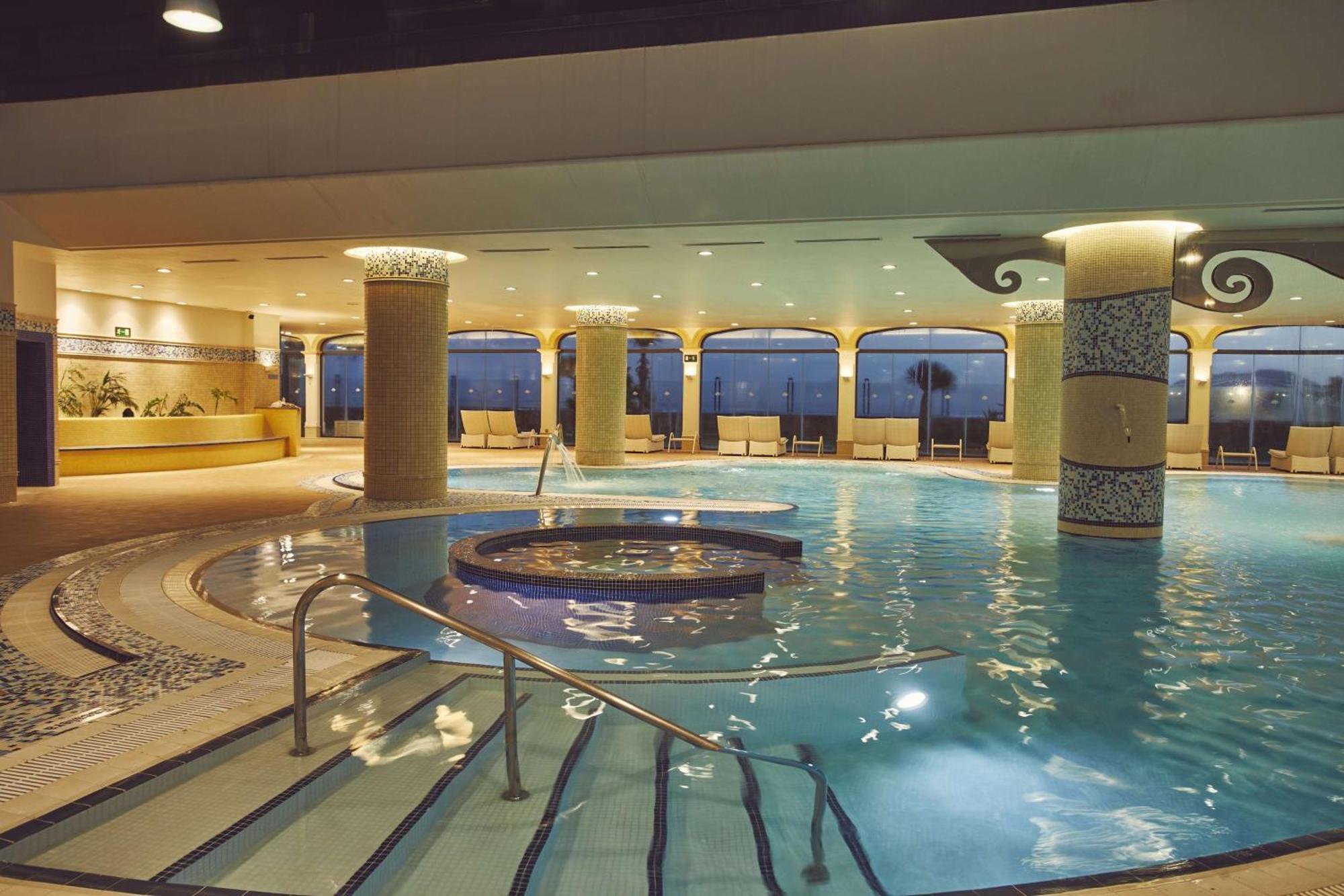 Secrets Bahia Real Resort & Spa Adults Only Corralejo Esterno foto The pool at the hotel