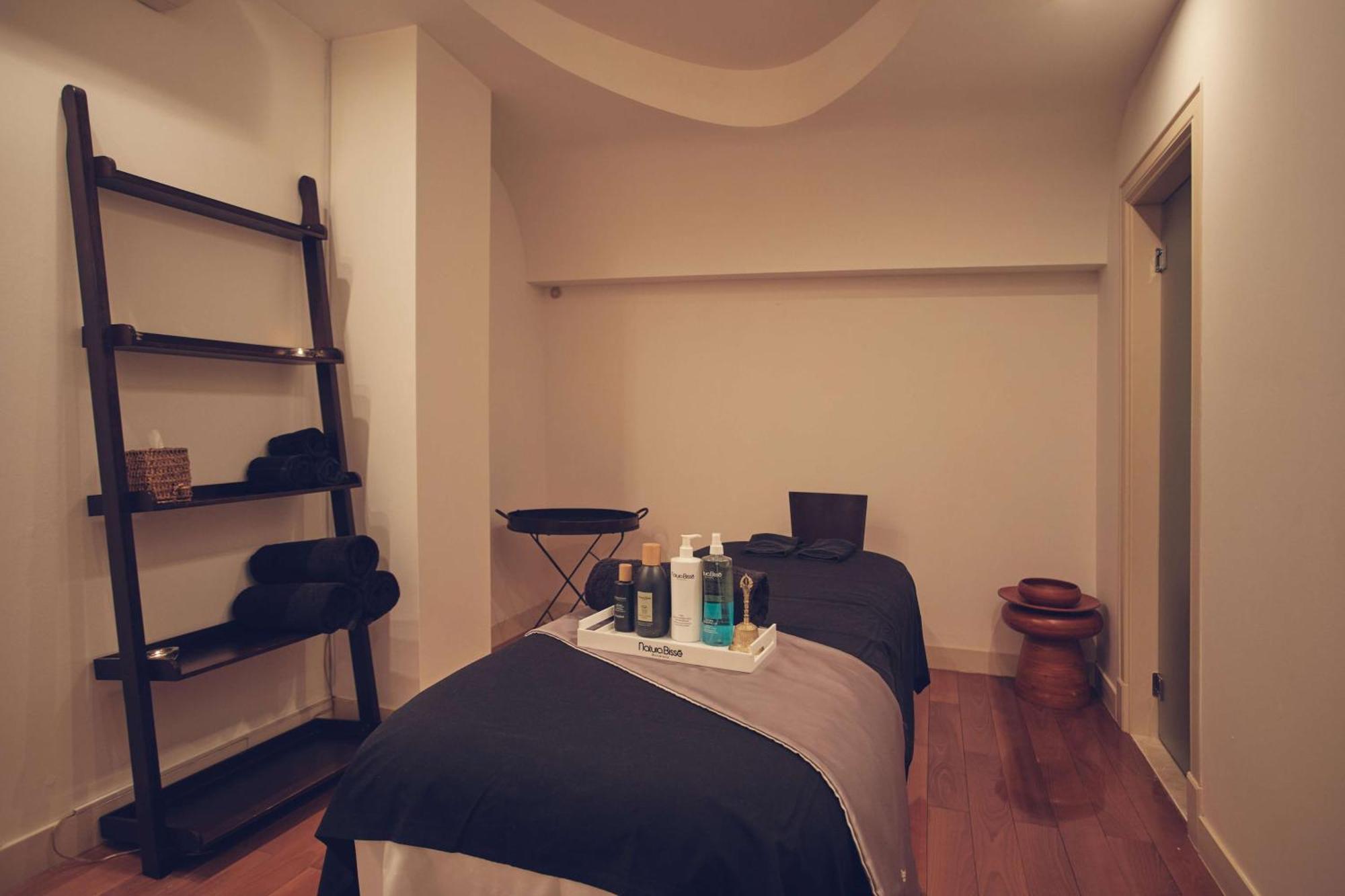 Secrets Bahia Real Resort & Spa Adults Only Corralejo Esterno foto A treatment room at a spa